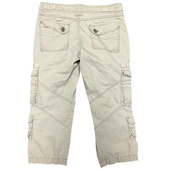 Y2K Aeropostale Low Rise Cropped Cargo Pants Size 5/6 - Picture 2 of 6